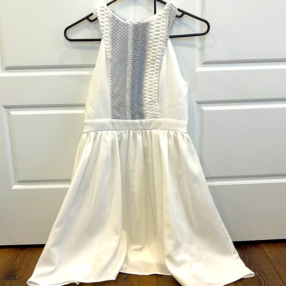 A line white dress
